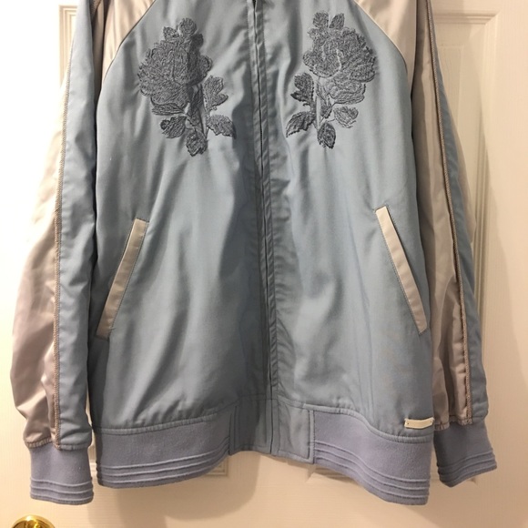 Izzue jacket - Picture 6 of 6